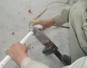 宝安漏水维修电话